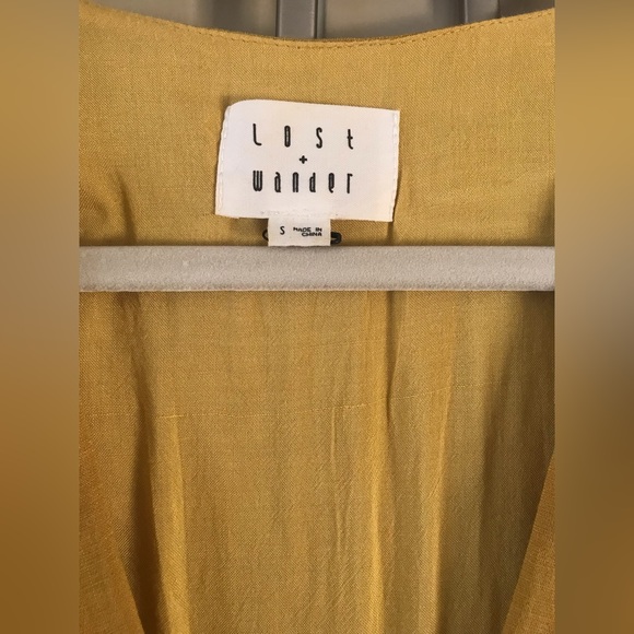 Lost + Wander Deep V A-Line Mini Dress Size Small Beautiful Mustard Color - Picture 3 of 6
